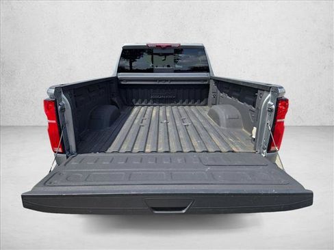 Used 2024 Chevrolet Silverado 2500 High Country w/ High Country Premium Package AWD/4WD image 6