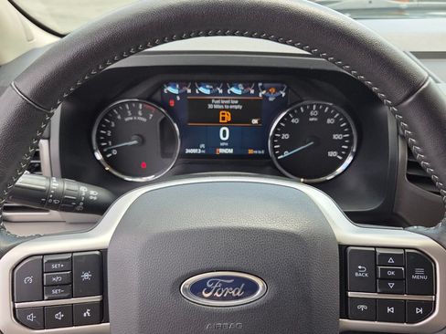 Used 2024 Ford Expedition Max XLT RWD image 22