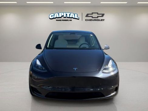 Used 2024 Tesla Model Y Performance image 8