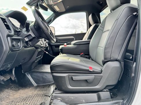 New 2026 RAM 3500 Tradesman AWD/4WD image 14