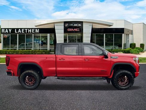 Used 2022 GMC Sierra 1500 AT4 w/ AT4 Premium Package image 6