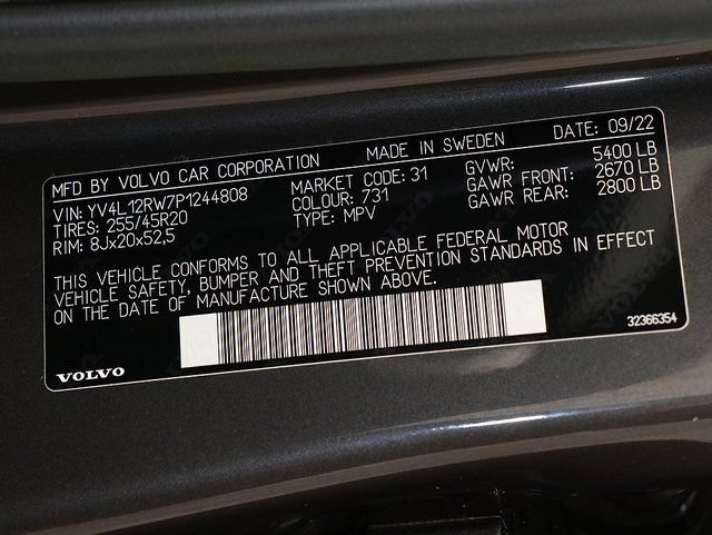 Used 2023 Volvo XC60 B5 Plus w/ Protection Package Premier AWD/4WD image 30