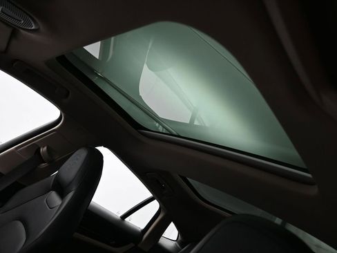 Certified 2024 Porsche Panamera RWD image 12