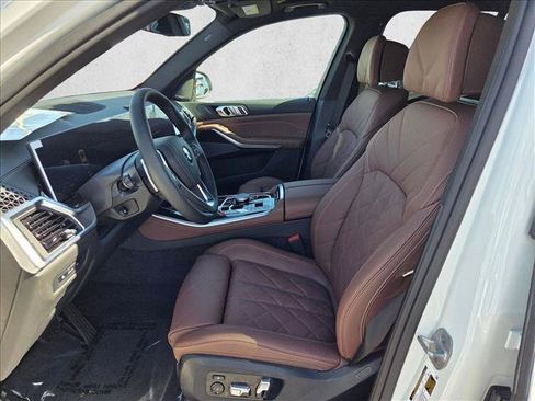 New 2026 BMW X5 sDrive40i w/ Climate Comfort Package RWD image 3