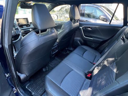 Used 2019 Toyota RAV4 XSE image 9