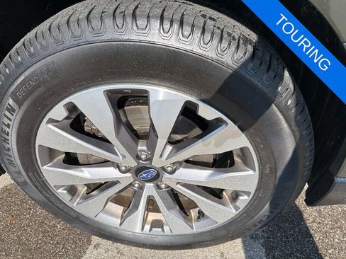 Used 2019 Subaru Outback 2.5i Touring w/ Popular Package #3A AWD/4WD image 33
