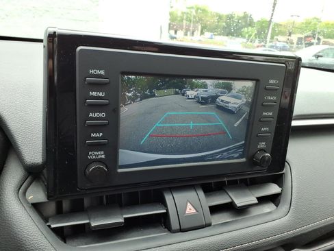 Used 2019 Toyota RAV4 LE w/ All Weather Liner Package AWD/4WD image 19