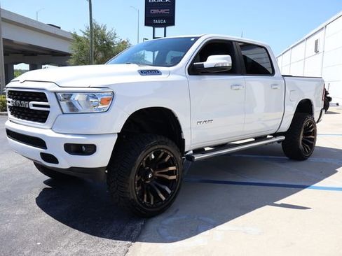 Used 2022 RAM 1500 Big Horn AWD/4WD image 3