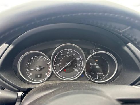 Used 2018 MAZDA CX-5 Touring w/ Preferred Equipment Package AWD/4WD image 13