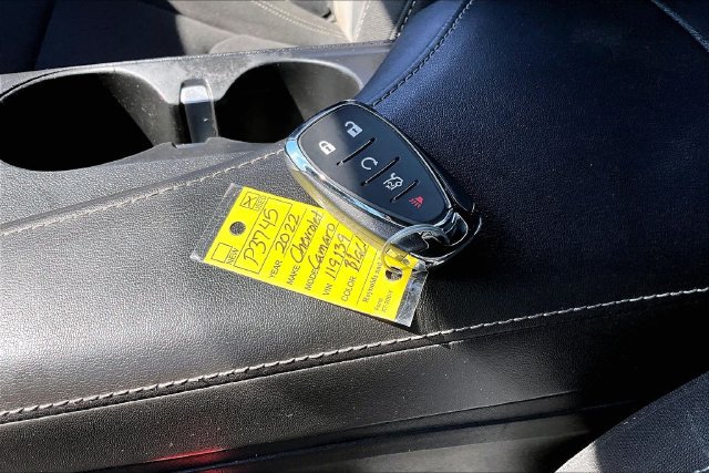 Used 2022 Chevrolet Camaro LT RWD image 34