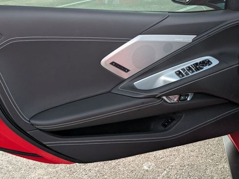 Used 2023 Chevrolet Corvette Stingray Premium Conv w/ Z51 Performance Package image 20