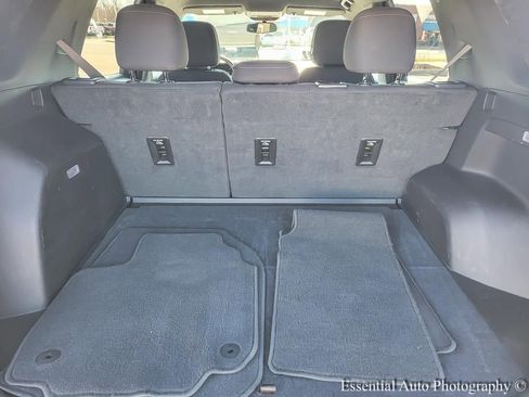 Used 2025 GMC Terrain Elevation image 19