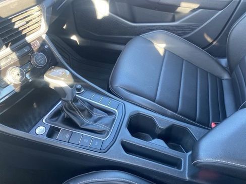 Used 2024 Volkswagen Jetta SE image 23