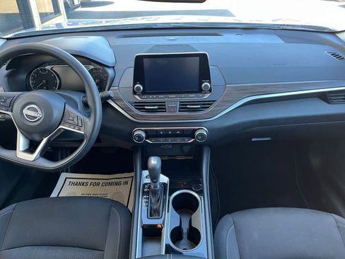 Used 2023 Nissan Altima 2.5 SV image 32