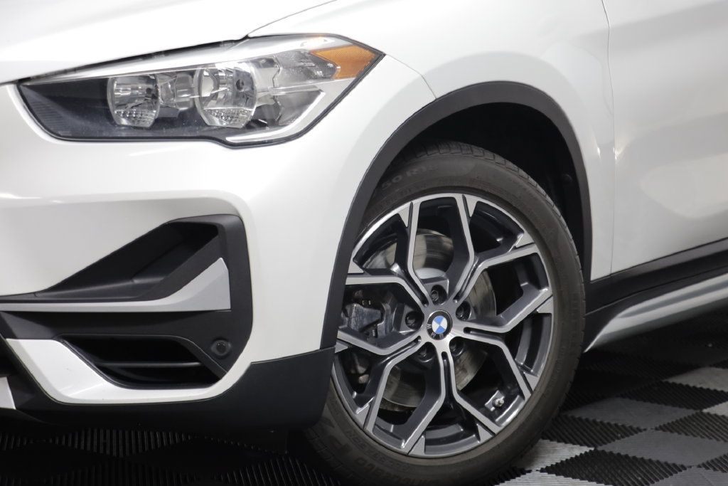 Used 2021 BMW X1 xDrive28i w/ Convenience Package AWD/4WD image 3