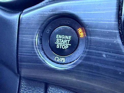 Used 2020 Jeep Grand Cherokee Altitude image 38