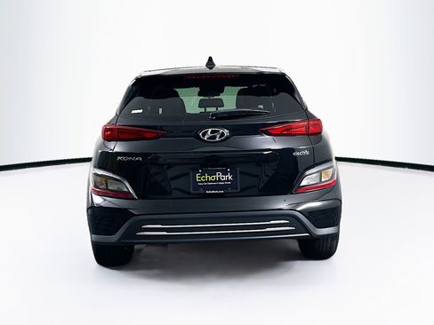 Used 2023 Hyundai Kona SE FWD image 7