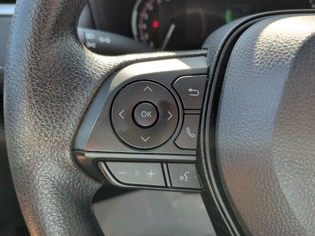 Certified 2025 Toyota RAV4 XLE FWD image 16