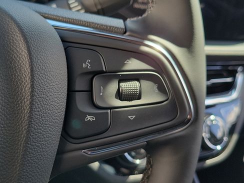 New 2026 Buick Envista Sport Touring w/ Convenience I Package FWD image 26