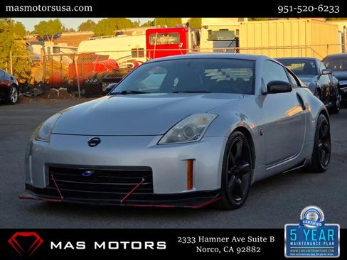 Used 2008 Nissan 350Z Touring image 1