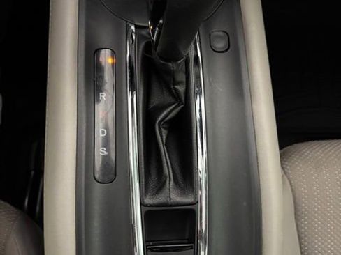 Used 2018 Honda HR-V EX image 23