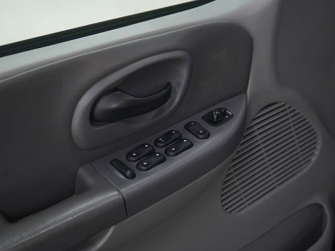 Used 2001 Ford F150 XLT image 21