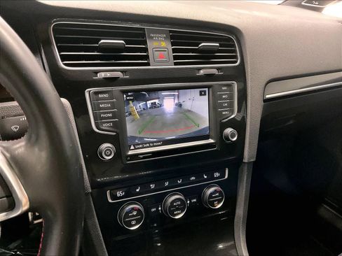 Used 2017 Volkswagen GTI Autobahn FWD image 21