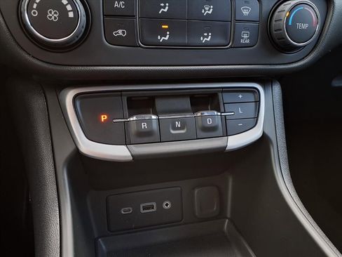 Certified 2022 GMC Terrain SLE image 10