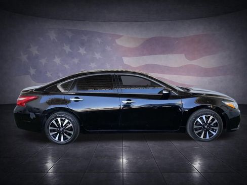 Used 2018 Nissan Altima 2.5 SL FWD image 6