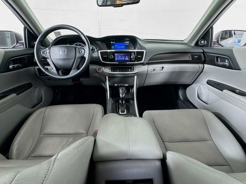 Used 2015 Honda Accord EX-L image 24