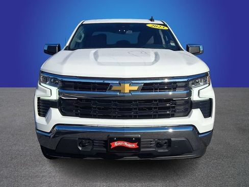 Used 2023 Chevrolet Silverado 1500 LT AWD/4WD image 2