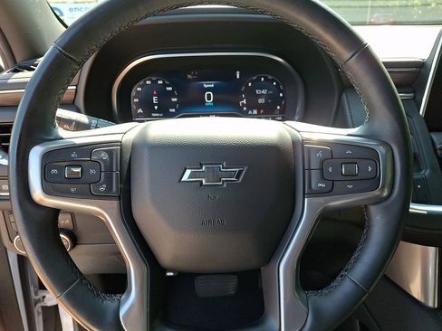 Used 2023 Chevrolet Tahoe Z71 w/ Luxury Package AWD/4WD image 26