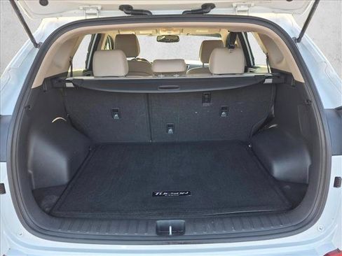 Used 2017 Hyundai Tucson SE Plus w/ Cargo Package FWD image 6