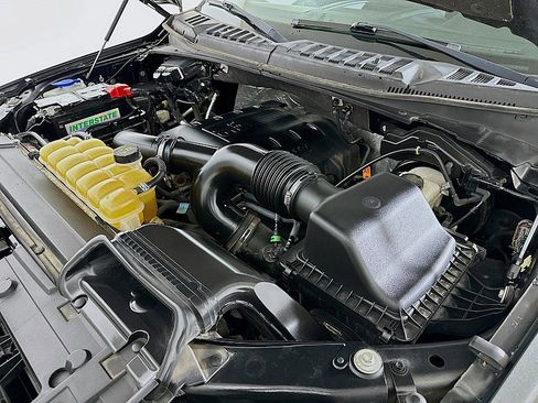 Used 2016 Ford F150 XLT image 27