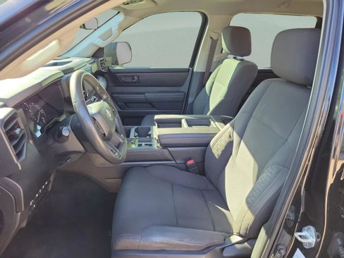 Used 2022 Toyota Tundra SR w/ SR Tow Package AWD/4WD image 9