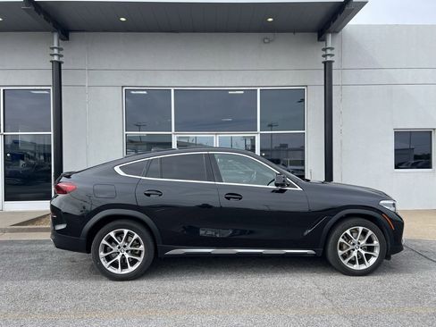Used 2021 BMW X6 xDrive40i w/ Premium Package 2 image 5