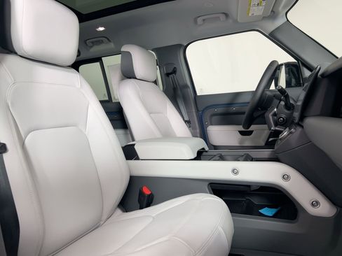 New 2026 Land Rover Defender 110 S image 24