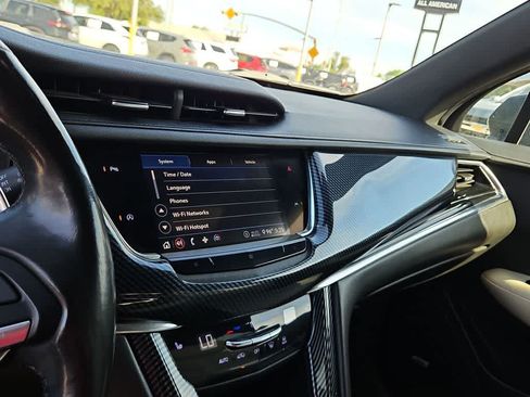 Used 2020 Cadillac XT6 Sport AWD/4WD image 24