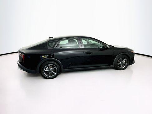 Used 2025 Kia K4 FWD image 10