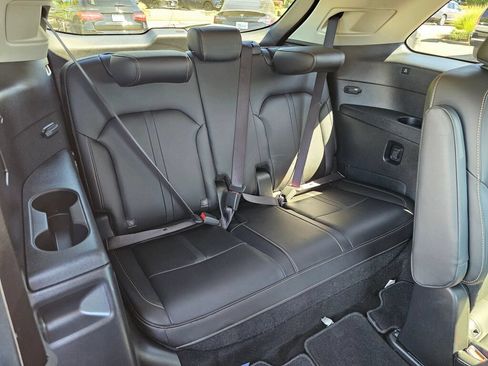 Certified 2024 MAZDA CX-90 Plug-In Hybrid w/ Preferred AWD/4WD image 30
