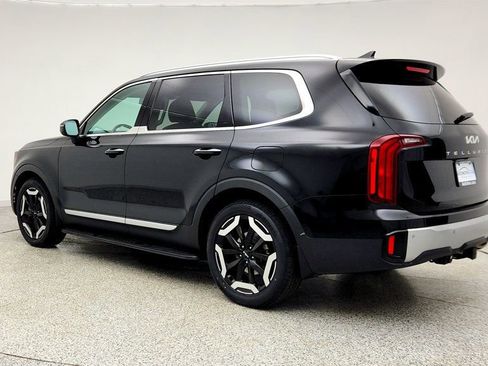 Used 2024 Kia Telluride S w/ S Sunroof Package image 7