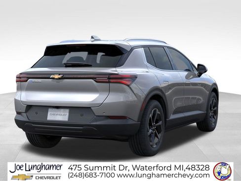 New 2026 Chevrolet Equinox EV LT FWD image 4