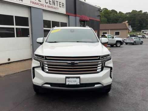 Used 2021 Chevrolet Tahoe High Country w/ Premium Package AWD/4WD image 3
