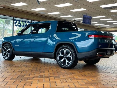 Used 2022 Rivian R1T Adventure image 7