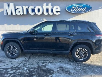 Used 2023 Jeep Grand Cherokee Trailhawk