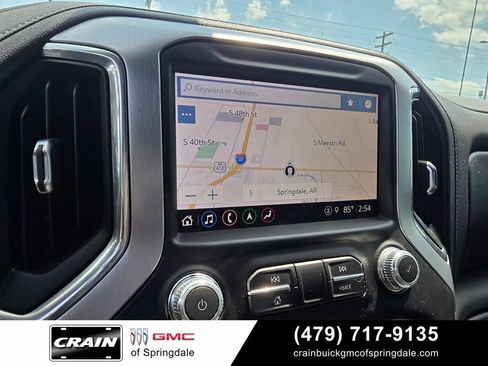 Used 2021 GMC Sierra 1500 SLT w/ SLT Premium Plus Package AWD/4WD image 16