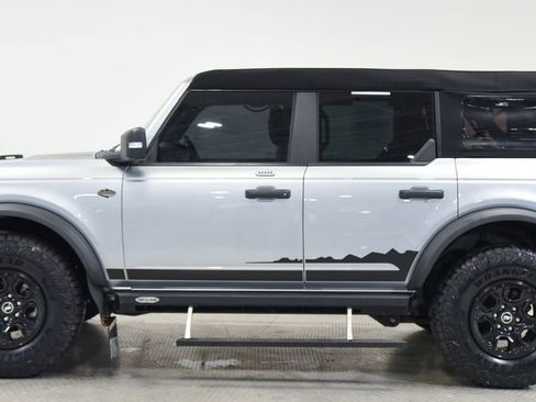 Used 2023 Ford Bronco Wildtrak AWD/4WD image 10