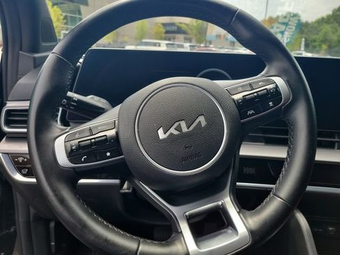Certified 2024 Kia Sportage SX FWD image 23