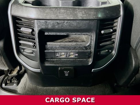 Used 2020 RAM 1500 Big Horn AWD/4WD image 24