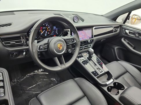 Used 2022 Porsche Macan GTS AWD/4WD image 14